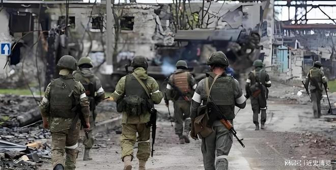 买球网站:乌军跑了朝鲜打出东亚雄风采取三三制突击战法顶住6波进攻(图4)