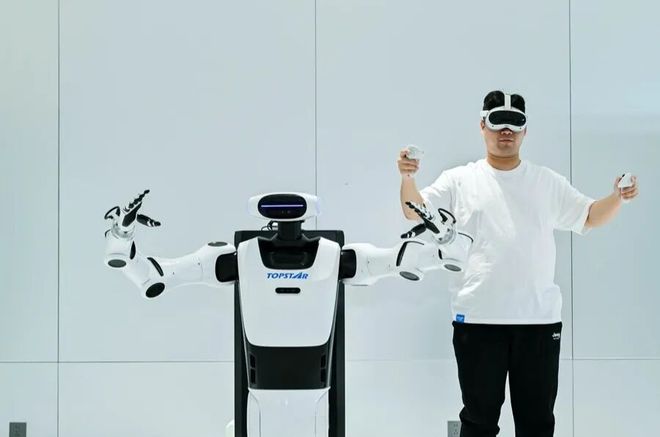 人形买球网站：机器人迎来新入局者(图2)