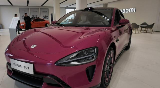 成都小米SU7事故的生死追问:车门为何打不开?丨中听(图3)