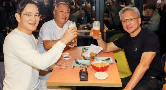 反转!安世中国称荷兰安世半导体目前欠付东莞厂10亿;王腾称告别手机行业:友商发来邀约被他拒绝尝试新赛道;曝大众点评招聘逛街专家(图12)