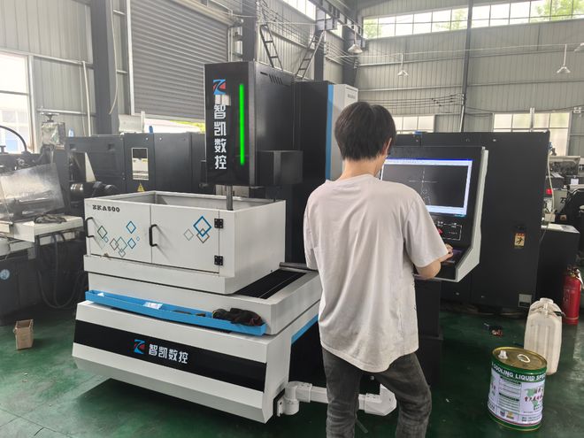 营口中走丝机床趋势报告：含自动穿丝设备报价助力线切割决策买球网站：