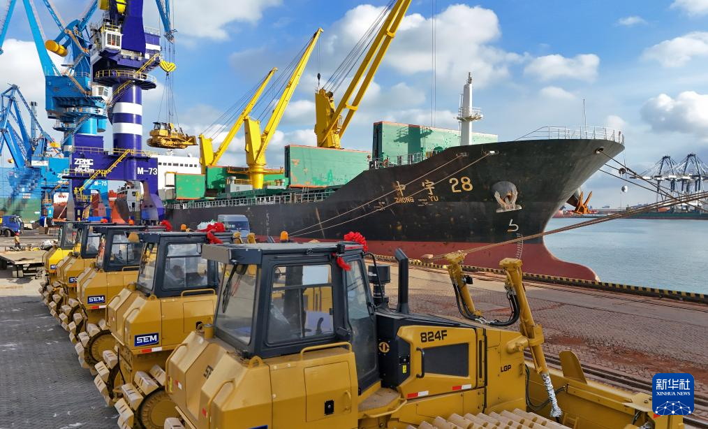 十大买球平台：奋力冲刺“全年红”(图6)