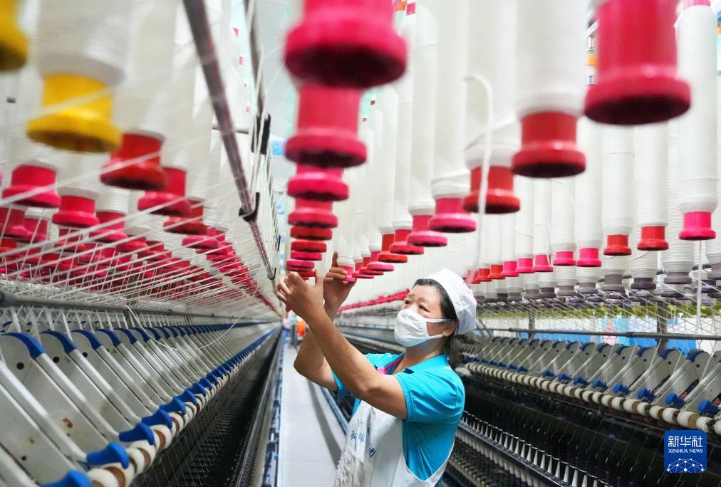 十大买球平台：奋力冲刺“全年红”(图13)