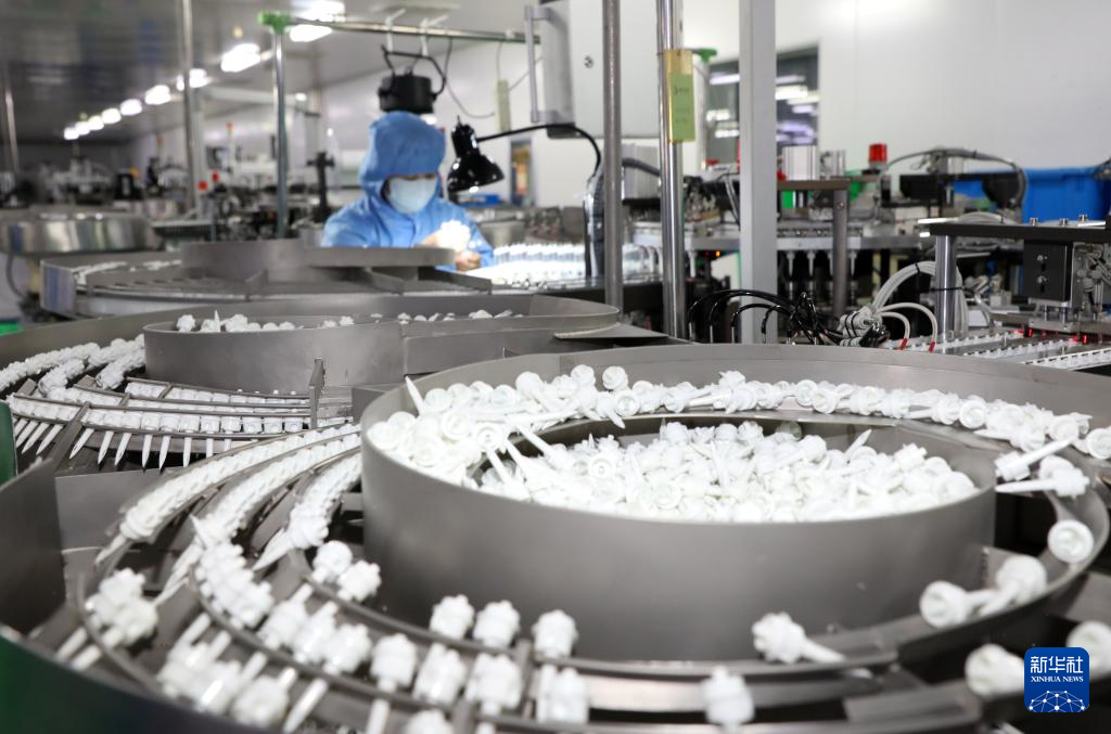 十大买球平台：奋力冲刺“全年红”(图18)