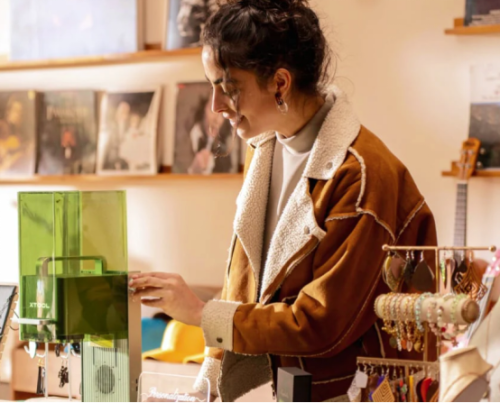 亏损1000万后他用4年干成一个全球冠军(图7)