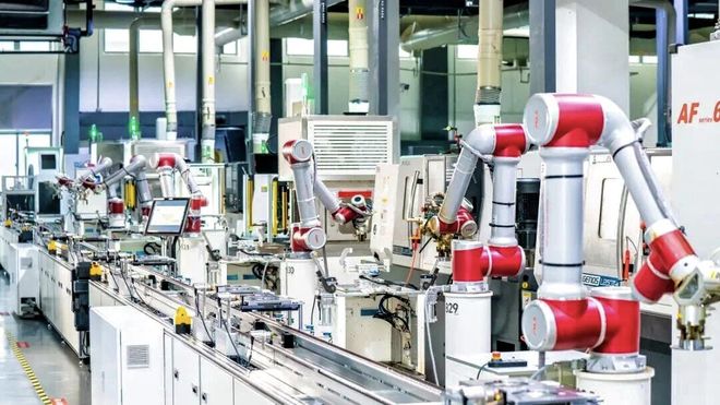 央视关注苏州吴中机器人！人形机器人量产引爆全产业链(图4)